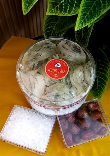 Tổ yến thô
